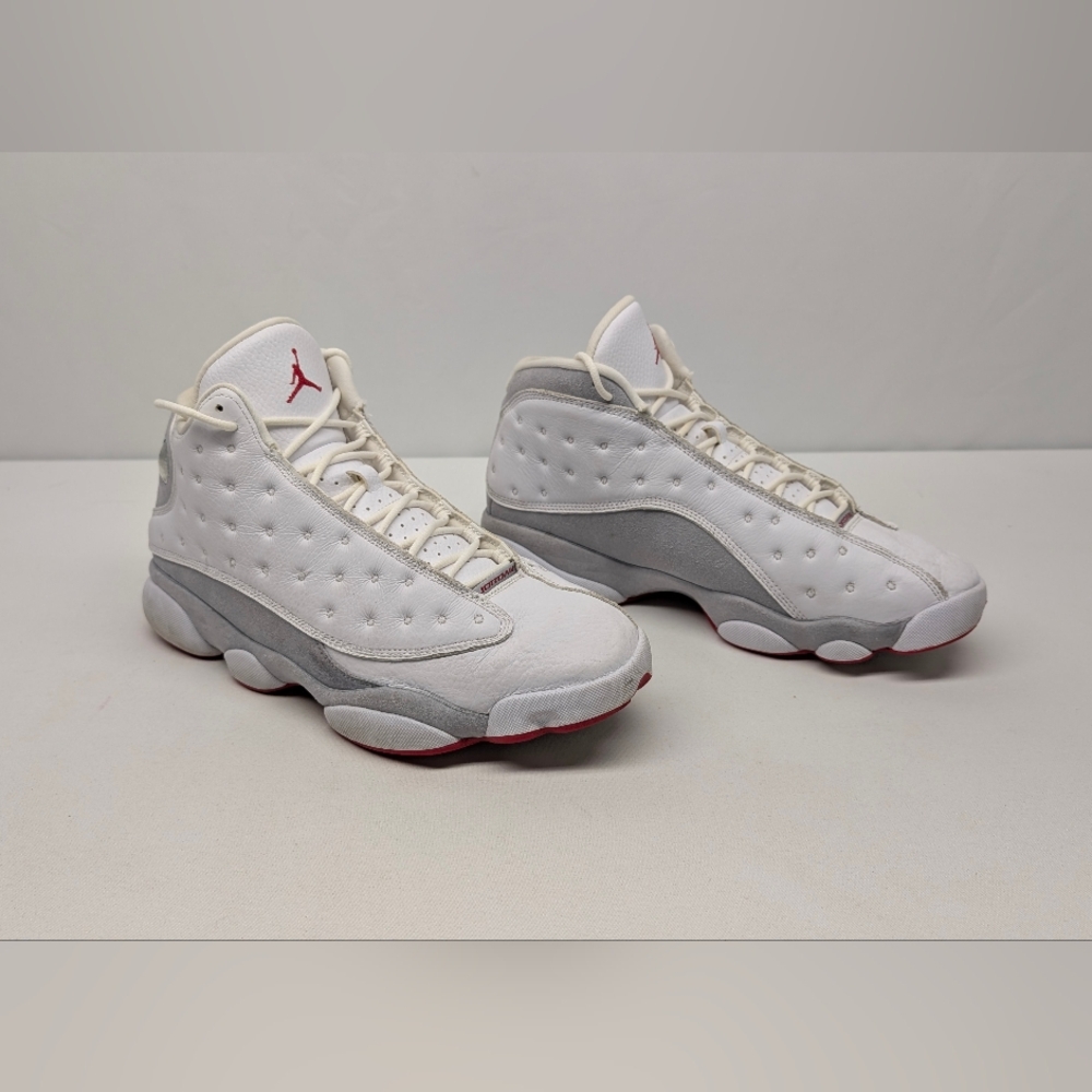Air Jordan 13 Retro White And Wolf Grey